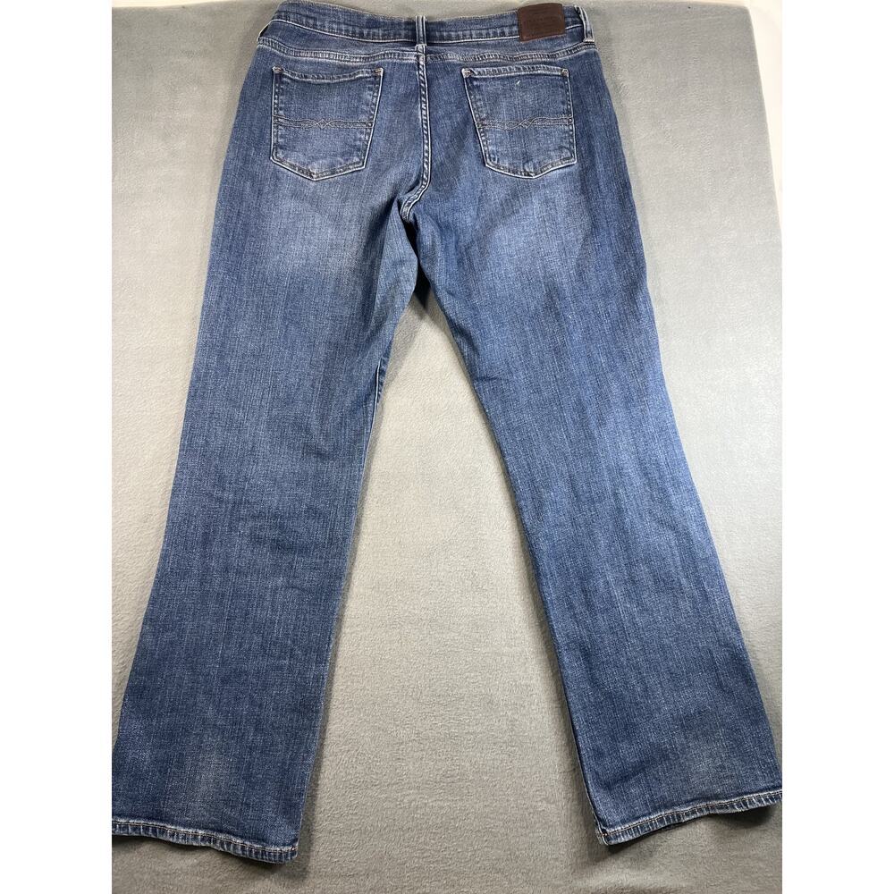 Lucky Brand Women's Blue Straight Jeans 12/31 Stretch Denim, 5-Pocket Design - Picture 2 of 12